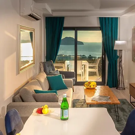 Bodrum Infinity تورغوتْريس